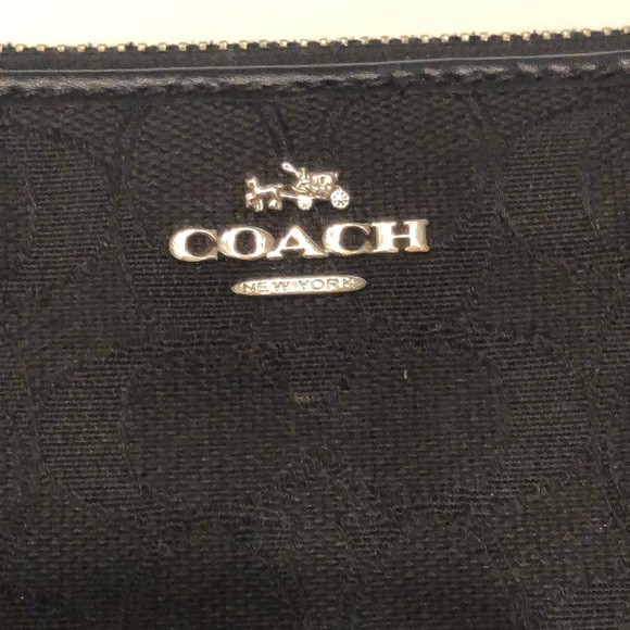 Coach Black Canvas Zipper Wallet - Picture 2 of 6